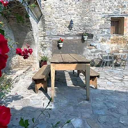 Casa Lascorz Bed & Breakfast
