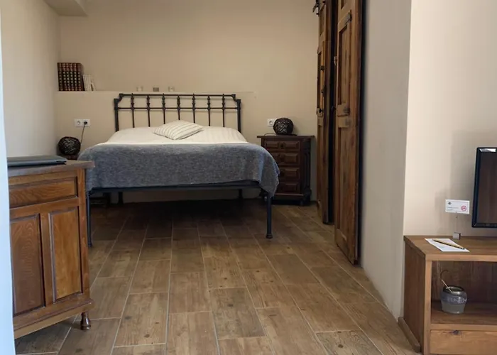 Casa Lascorz Bed & Breakfast La Pardina