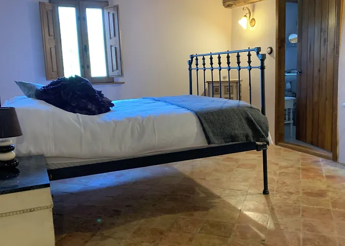 Bed & Breakfast Casa Lascorz 3*