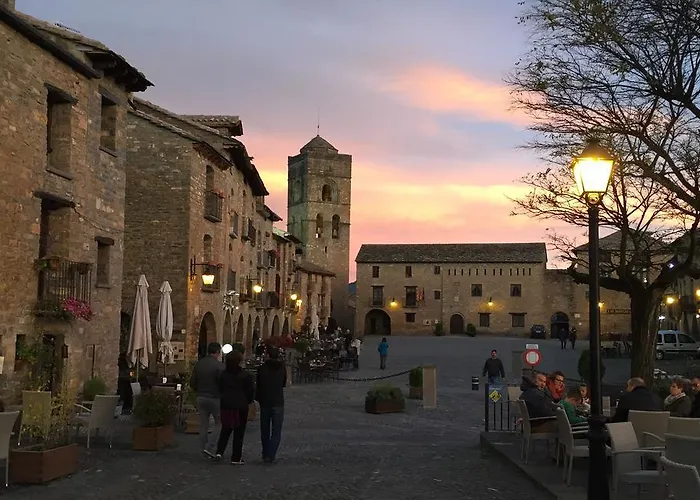 Bed & Breakfast Casa Lascorz 3*